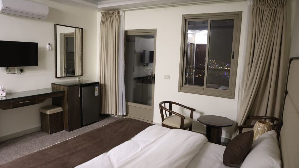 Petra Brothers Hotel