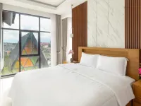 Svarnabumi Penthouse Hotels in Pondok Gede