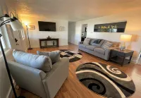 Modern 7BR Family Oasis in Salt Lake Valley - Boutique