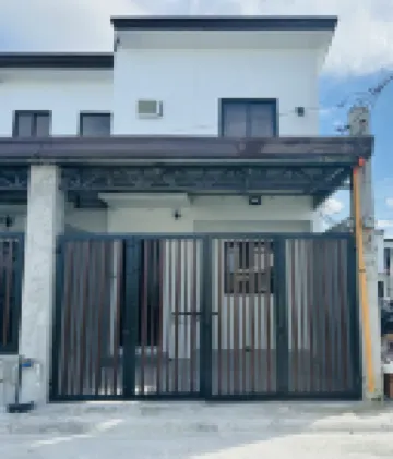 Near Clark Airport 2BR Townhouse | Fast WIFI