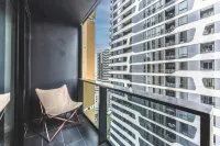 Prime CBD Living  Modern 1BR Steps from Everything