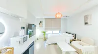Busan Ieumjae Seomyeon Station - Apartments