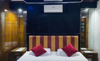 Fields Palace Hotel