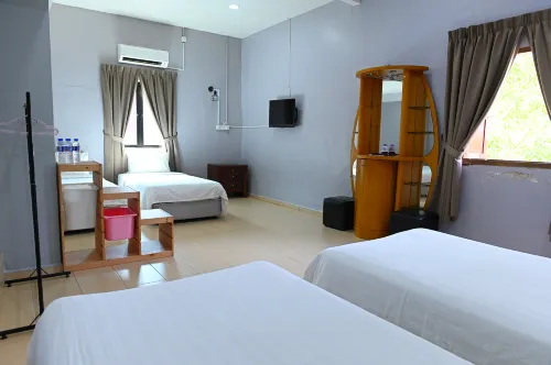 Labis Sunrise Farm Stay