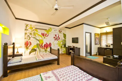 TRENDY BED AND BREAKFAST - Bed and Breakfasts