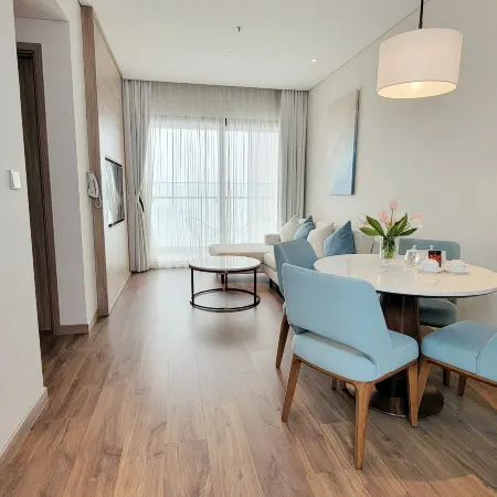 A La Carte HaLong Bay High Floor Sea View