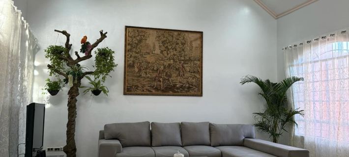 Tropical House Hotels in Las Pinas