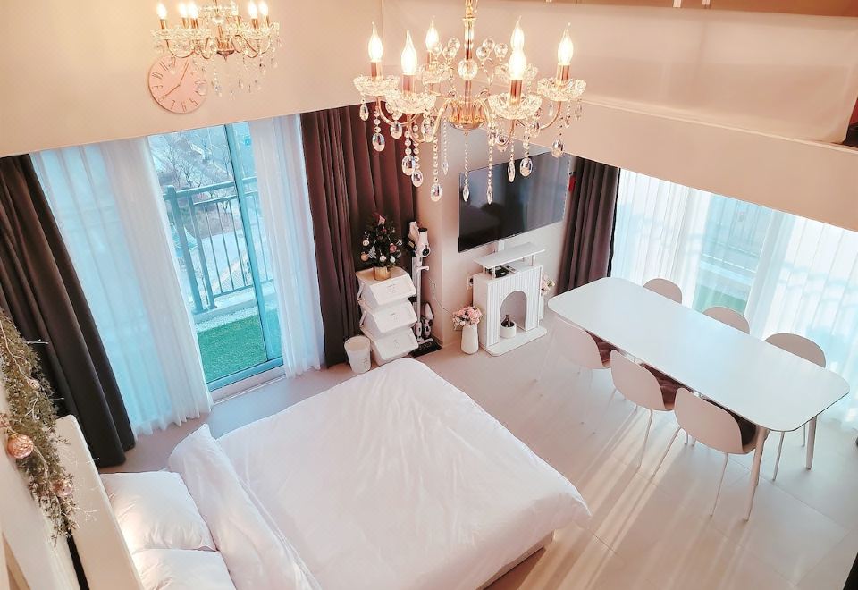 러블리 하우스 넓은 테라스