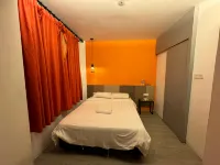 Lodge 5 Hotels in West Coast Division