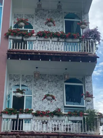 Anh Hong Hotel Отели в г. Lai Chau