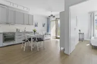 Lumina stylish apartment near the railway station