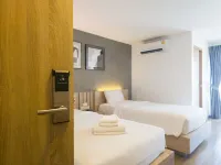 IMPRESS Hotel HUAI Khwang Отели рядом с достопримечательностью «Ратчадафисек»