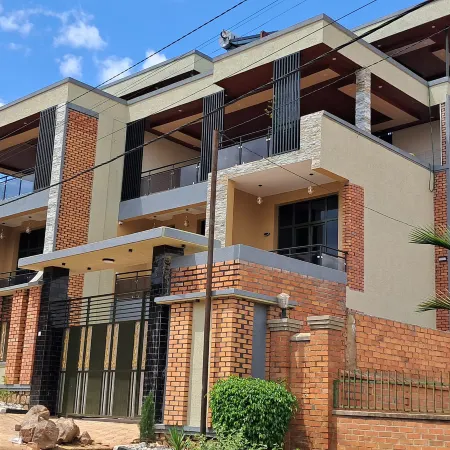 JAMOS GUEST HOUSE