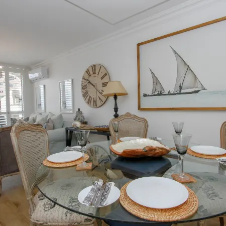 Elegant 2BR Oceanview Apartment Umhlanga | Pool & Beach