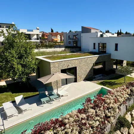 Villa Zen: Spacious Istrian Villa with Private Pool – Perfect for Families, Steps from the Sea