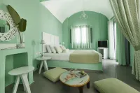 Santorini Roses Suites