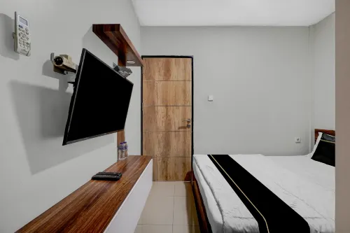 Collection O Yayah Residence - 2-Star