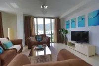Magic Vista Exclusive Luxury Duplex by HolidayKeys - Apartments