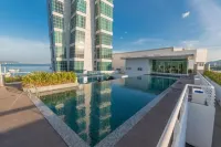 Stunning Seaview Duplex George Town Maritime Suites Hotels in Jelutong