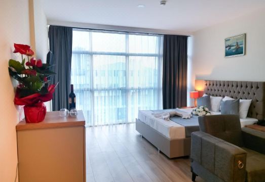 안탈리아 신축 호텔 실내