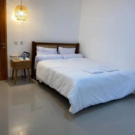 Home Stay Room In Bali Отели рядом с достопримечательностью «Бундаран Ренон»
