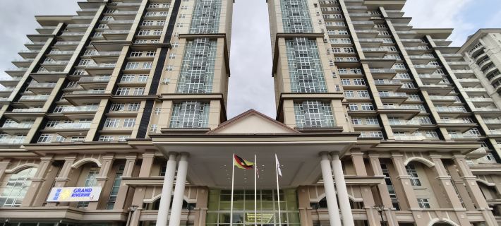 Riverine Diamond RDB 7 Studio CK - Free 1 Parking, Netflix & Cozy Retreat Couples, Families Hotels in Kuching