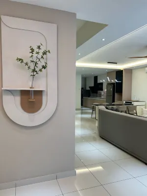 Karaoke Cozy Landed Home • Sutera & Paradigm@10pax