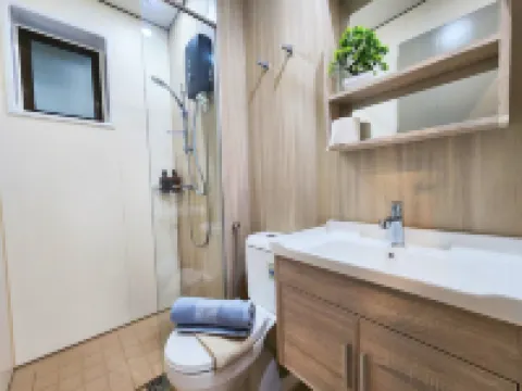 Youth City Niai KLIA Fully Aircon Cozy Suite