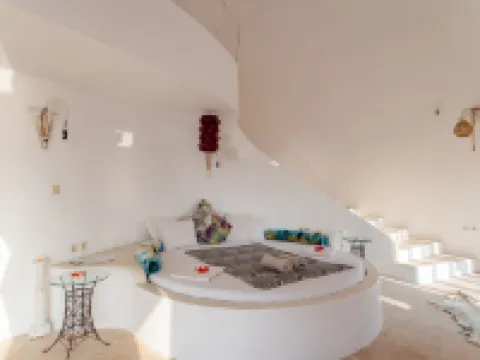 Mentigi Bay Dome Villas Hotels in Malaka