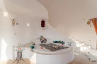 Mentigi Bay Dome Villas