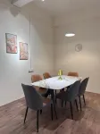 Leo66 Guest House - 2-Star
