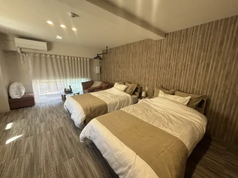 PrincePrageOkinawa301