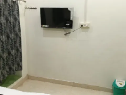 Shreeji Kashidham Hotels in Domari