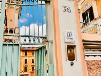 Eccelso Suites Hotels near تريونفالي