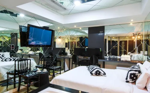 Seohyeon Plein Motel - New