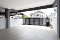 Dream - Spring | Lost World | 4 bedroom | Sleep10 by VCR - Pet-friendly
