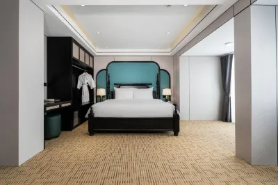河内国际酒店 Các khách sạn gần Tòa HH2K, Chung Cư Xuân Mai Complex