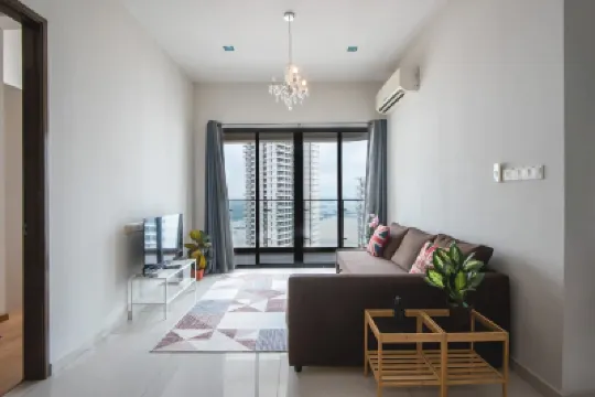 Stylish Apartments in Danga Bay, Water Views Hotels in Danga Bay