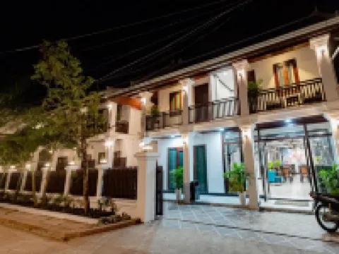 Cozy An Boutique Luangprabang Hotel 苗族夜市附近的飯店