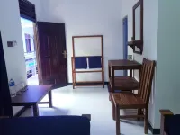هوتل نيو ناتراج فنادق في ترينكومالي