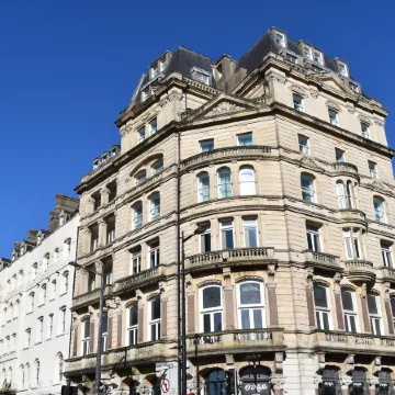 Royal Hotel Cardiff by Belvilla