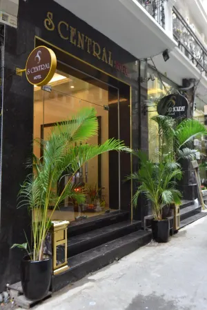 S Central Hotel & Spa