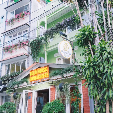 Gold House Da Lat