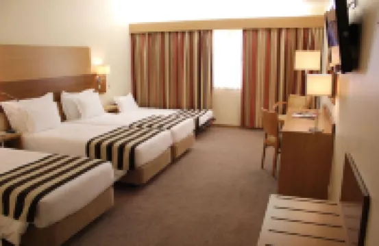 Hotel Principe Lisboa Hotels near El Corte Ingles