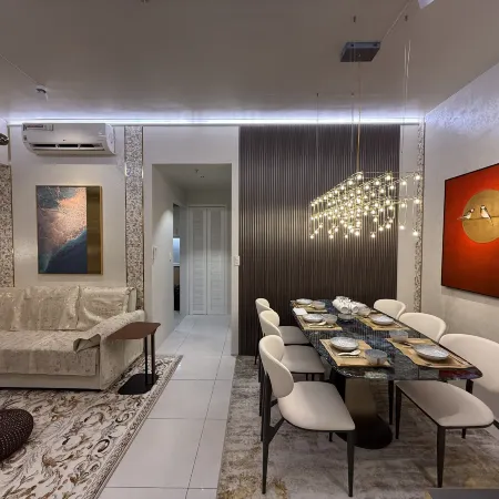 Luxury 2 Bedrooms Okada View and Bayview Near Airports, Okada, Solaire, MOA