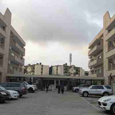 Sujimoto Residences MacDonald Hotel Exterior