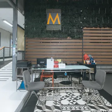 Metro Deluxe Residences near World Trade Center
