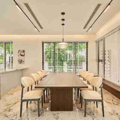 神祕別墅河畔8卧室 Rooms