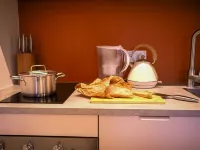 High standard + private cinema + close to Old Town