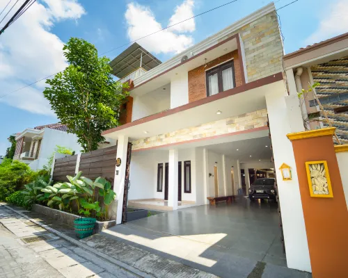 Griya Asy - Syifa Homestay By ARBA Hotels in Umbulharjo